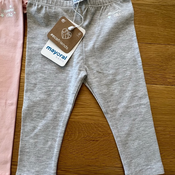 NWT - Mayoral- 3 piece set. Tights and shirt - size 9 months - Picture 4 of 7